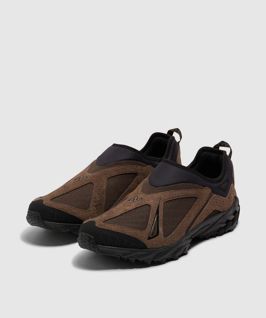 New Balance 610 slip on sneaker